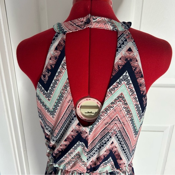 ➕Three Pink Hearts Halter style coral, mint, and navy Chevron Maxi Dress Lg - Picture 4 of 6